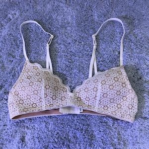 While lace wireless Aerie bra